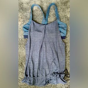 Lululemon No Limit Tank with athletic bra size 8